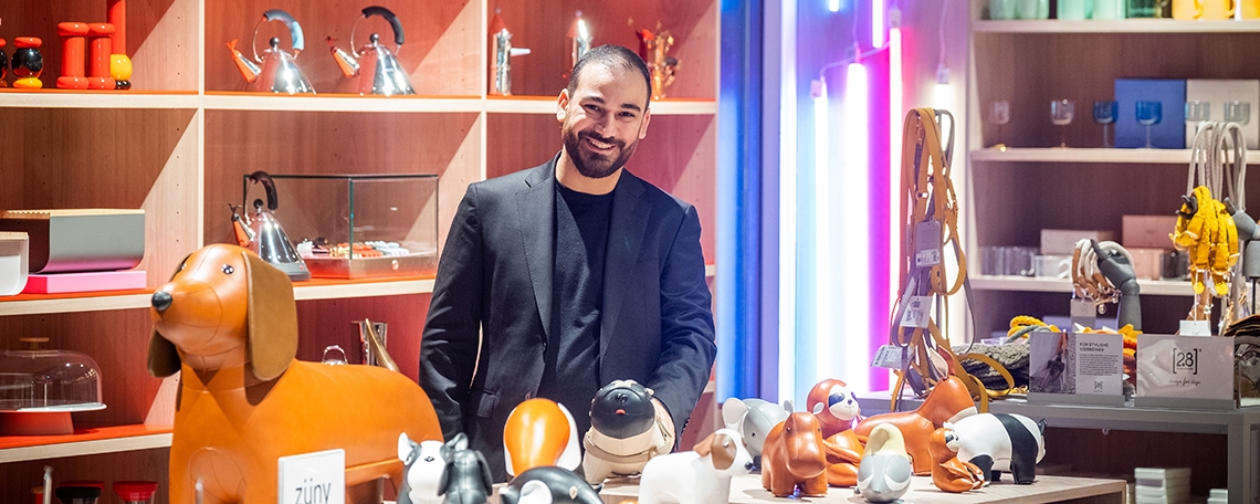 Conseiller/ère de vente à 80%-100% pour notre corner Stella McCartney, 2. portrait