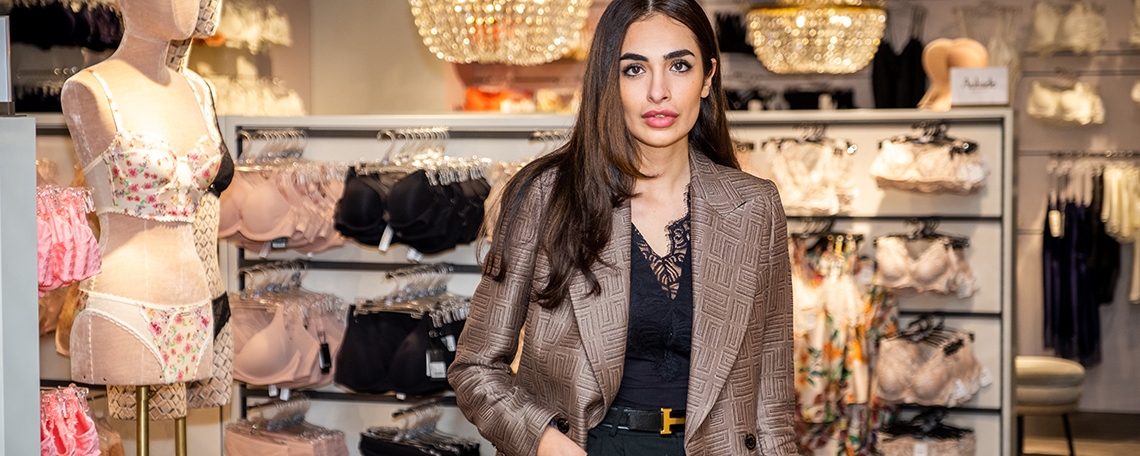 Verkaufsberater:in Herrenmode & Schuhe 40-60 % (w/m/d), 1. Bild